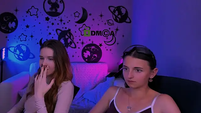 angie_foxy1のライブXXXチャット