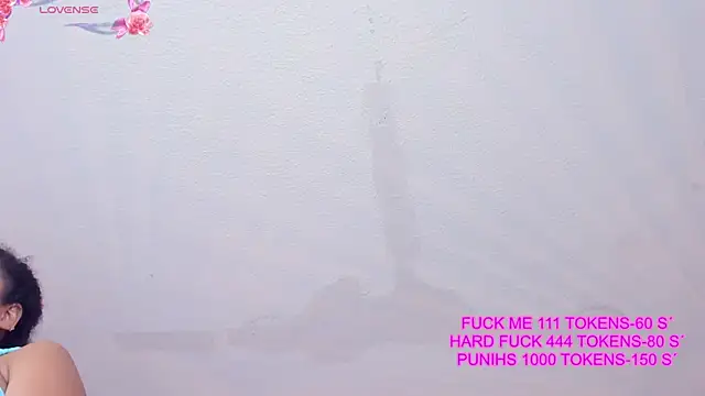 Ashleyy23x লাইভ XXX চ্যাট