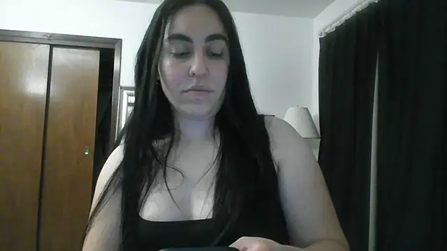 Chatroom XXX en direct de WetFlower69