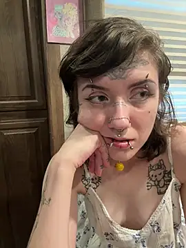 rinatin333 élő XXX-chatje