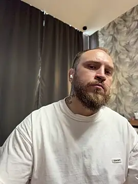 Онлайн чат XXX HermanFire