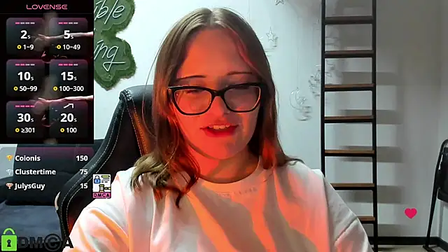 JuliNy_x's Live XXX Chat