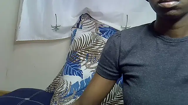 Chatroom XXX en direct de Enkarxx