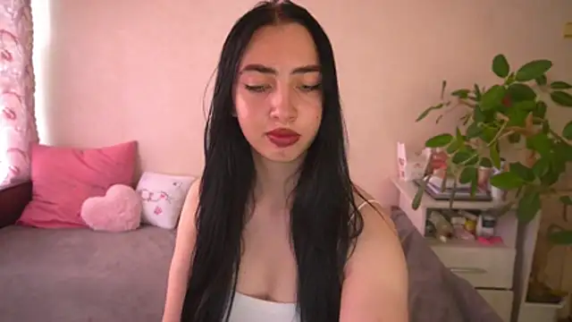Chat XXX ao vivo de WildKittenX_