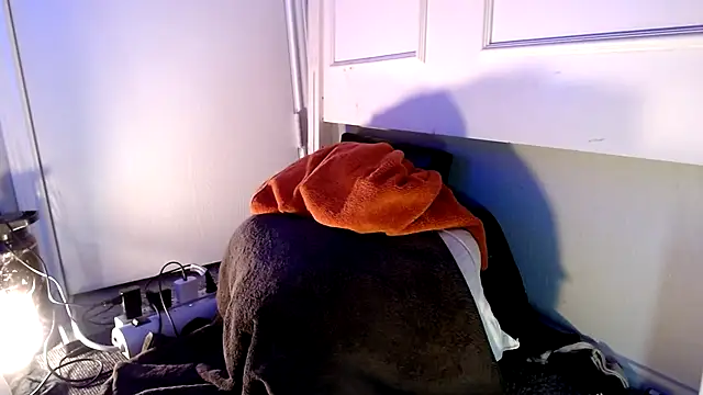 Czat XXX na żywo – 214KingLonggg