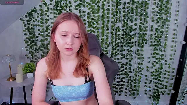 Emmaa_Kimm 现场XXX聊天