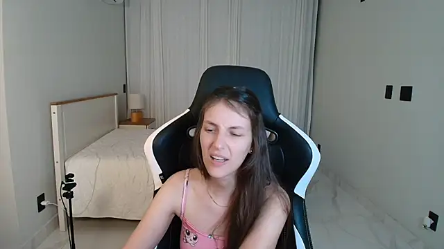Živý XXX chat upssnowy