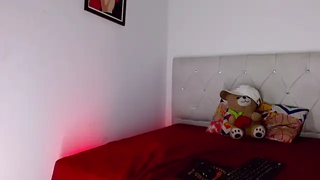 Angel_foxc13 লাইভ XXX চ্যাট