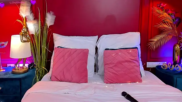 Онлайн чат XXX MiaMuse