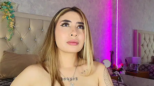 Czat XXX na żywo – nini_love01