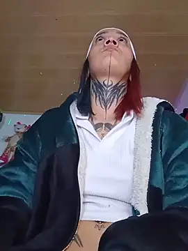 Chat +18 de SharonSalazar ao vivo