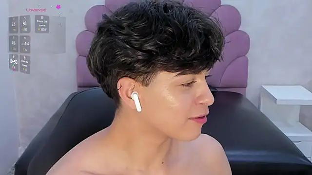 alan_twink12 élő XXX-chatje
