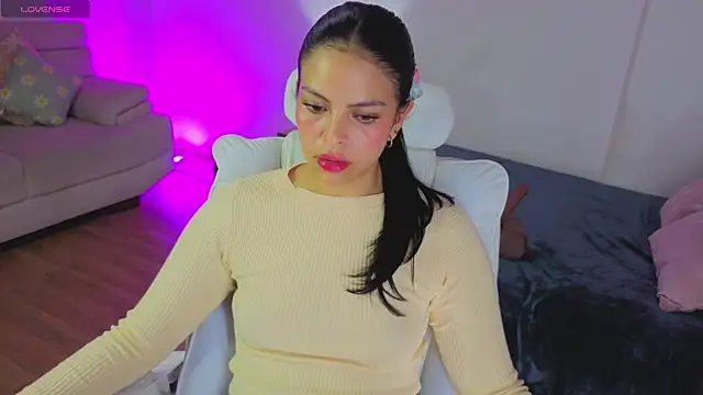 Eliie_Ruizz's Live XXX Chat