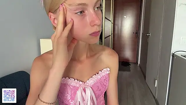 AliceGilbert_ élő XXX-chatje