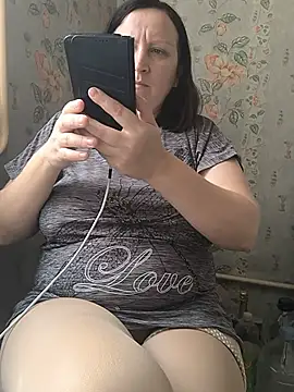 Milla-23's Live XXX Chat