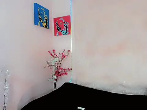 raven_estrada_'s Live XXX Chat