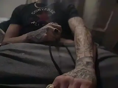 badboy366 现场XXX聊天