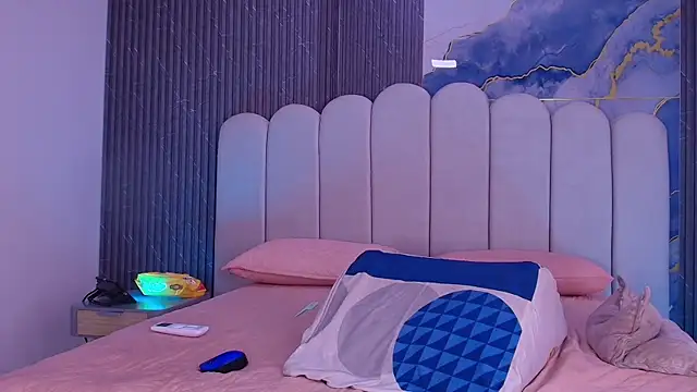 abbyrouss_ Adlı Modelin Canlı XXX Sohbeti