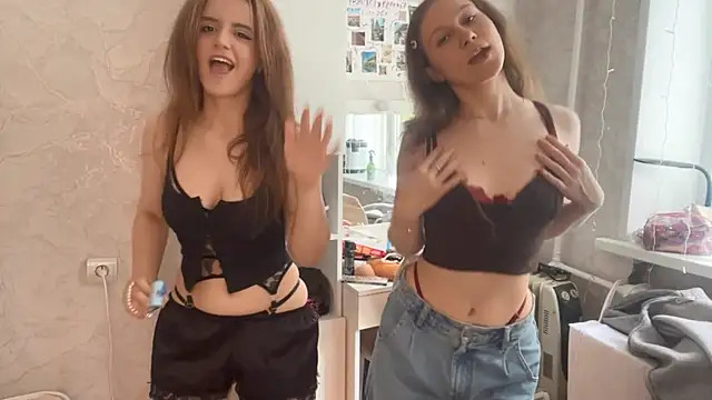 hotgirlhotshow Chat XXX in diretta