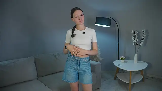 AyannaTomlin's Live XXX Chat
