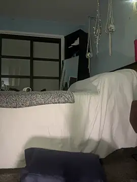 MilfOfDreams' Live XXX Chat