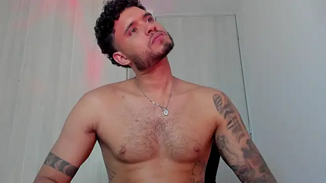 AUSTINN_TORRES 라이브 XXX 채팅