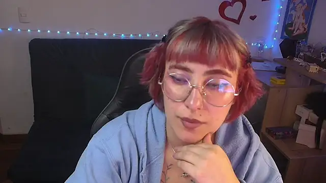 Miacatsito3 Adlı Modelin Canlı XXX Sohbeti
