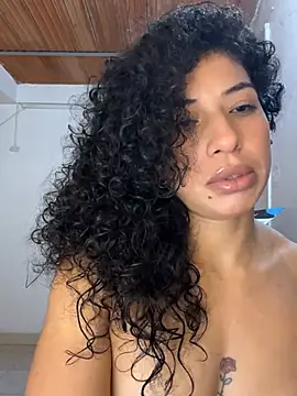 دردشة Miily_0 الجنسية المباشرة