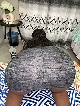 Nicole_bash élő XXX-chatje