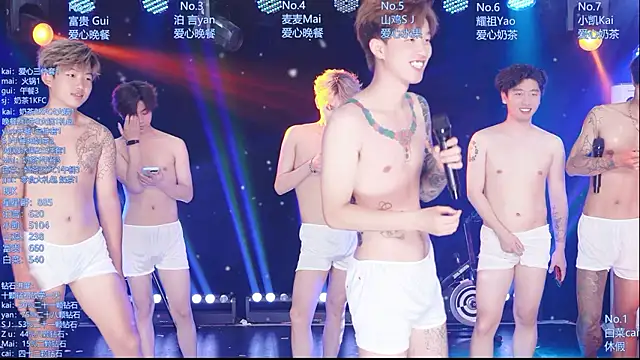 AOA-boy Chat XXX in diretta