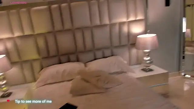 NickyLawson Chat XXX live