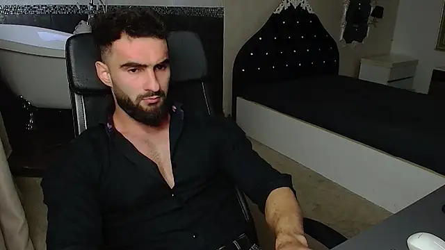 MicahLane's Live XXX Chat