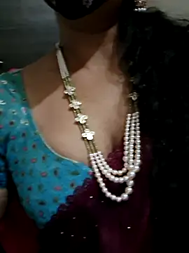 SubhadraTelugu's Live XXX Chat