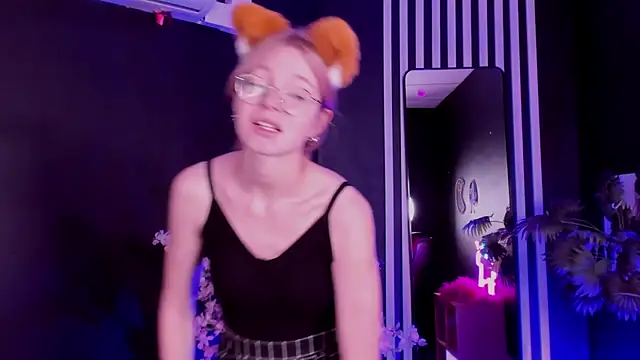 FoxxyyPolly Live XXX-Chat