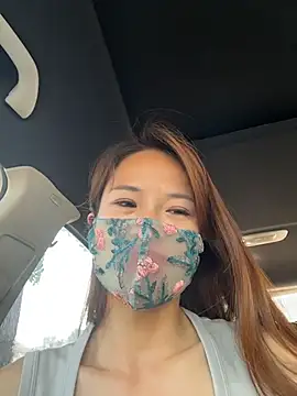 Онлайн чат XXX kiss_loo