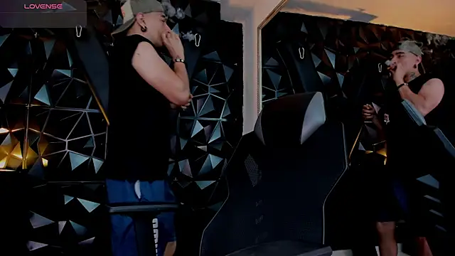 Chat +18 de LiamDeeps ao vivo