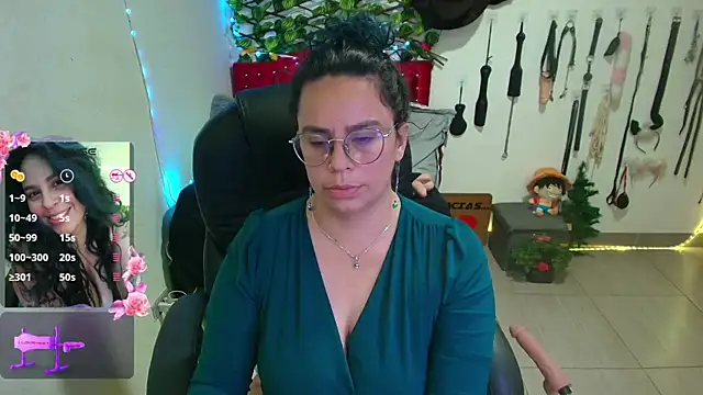 Chat +18 de elektra_32 ao vivo