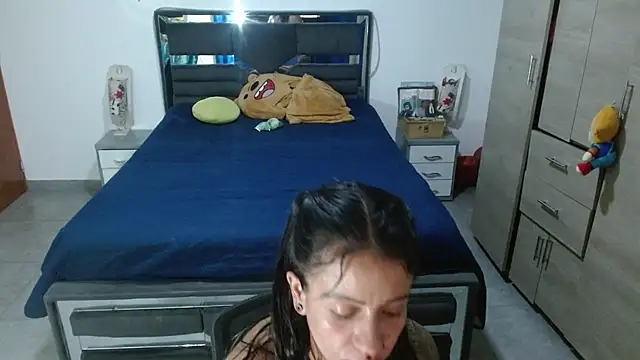 دردشة samantha_shines الجنسية المباشرة
