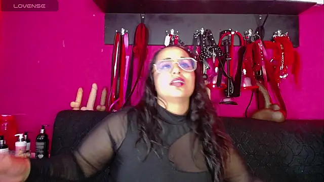 shannon_queen- Live XXX-Chat