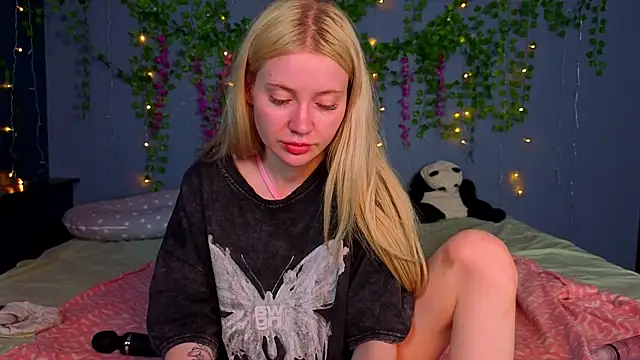 צ'אט XXX בשידור חי של Lillie_Berry