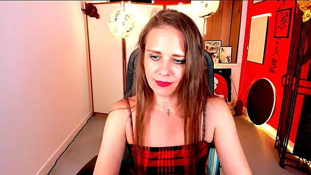 EmiliaBedy Chat XXX in diretta