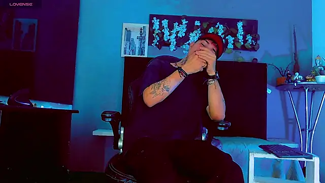 HannibalLester – Naživo XXX chat