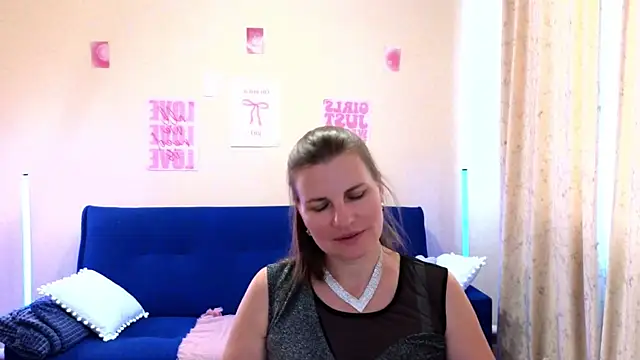 Mirabelle_Velvet élő XXX-chatje