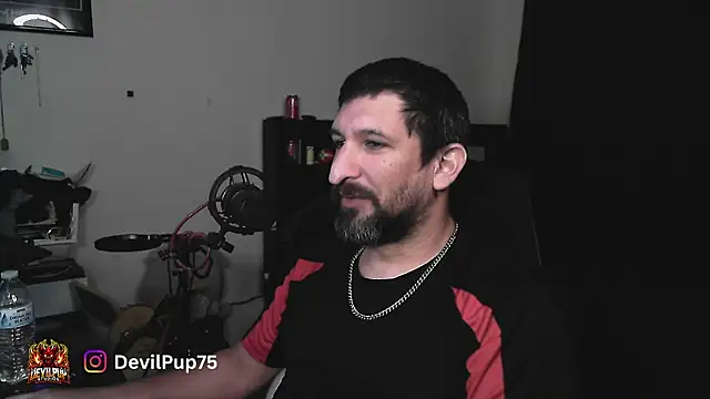 DevilPup75_ XXX чат на живо
