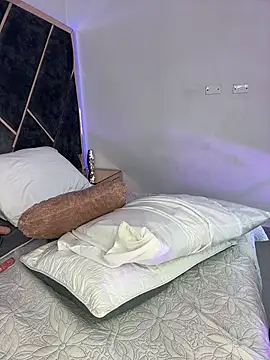 Živý XXX chat FoxySkye