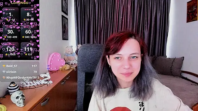 צ'אט XXX בשידור חי של MiniLysii