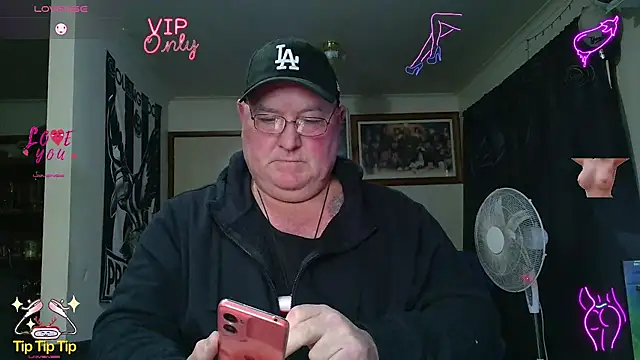 Chat +18 de KINKYBLUEYES69 ao vivo