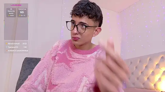 Chat XXX Live Eithan__wolf