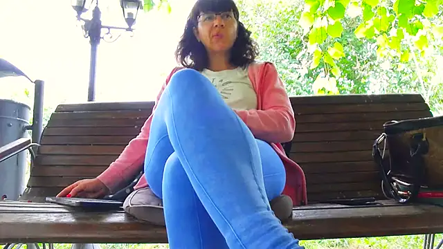 Czat XXX na żywo – BigLabia_PublicPark