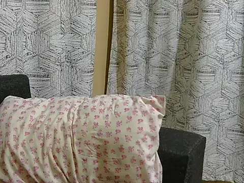 Živý XXX chat kinkydolll